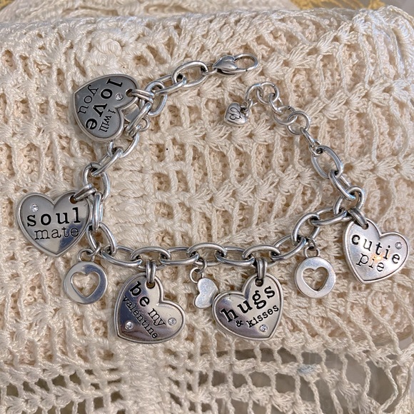 Brighton Valentine Braclet - Picture 1 of 1